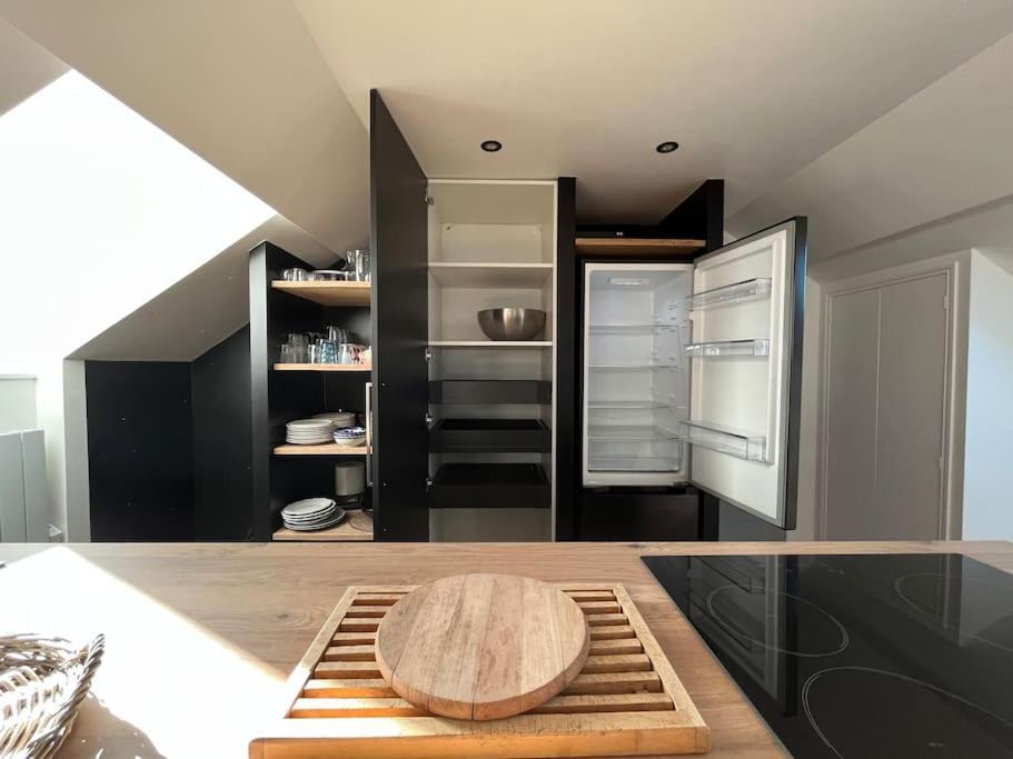 Sur Les Toits De Fontainebleau - Hypercentre Appartement Buitenkant foto