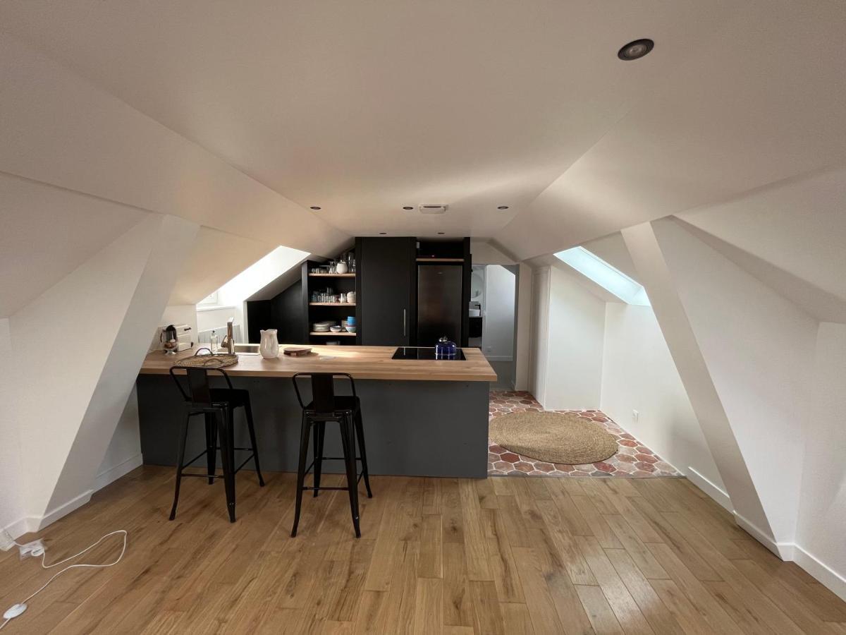 Sur Les Toits De Fontainebleau - Hypercentre Appartement Buitenkant foto